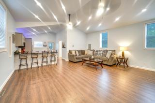 Near Kanawha River Unique Renovated Home with Yard! - 7