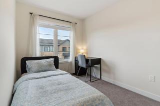 A Brand New 4BR Townhouse in Thorold Retreat - Thorold - 8