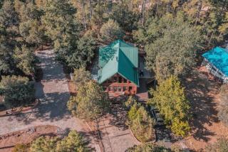 Charming Log AFrame in Pine - Pine - 9