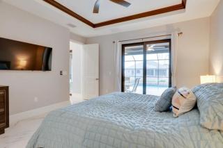 3BR Cape Coral Waterfront Home Pool Lanai - Cape Coral - 2