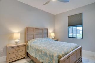 3BR Cape Coral Waterfront Home Pool Lanai - Cape Coral - 1