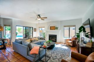 Upscale Phoenix Abode Walk to South Mountain Park - Phoenix - 3