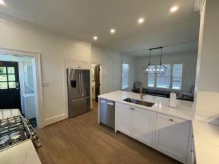 Downtown Birmingham Modern 2-Bedroom Gem - Birmingham - 6