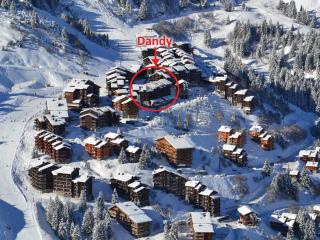 Charmant studio divisible skis aux pieds, 4 pers, proche commerces et remontées, animaux admis - FR-1-182-198 - Les Allues - 7