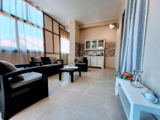 IL SOLE SUL MARE a 100 m dal lungomare di Stazzo - 0