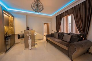 H & V Residence - Avantgarde Apartment - 4