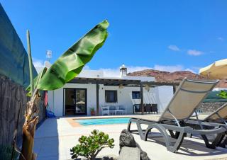 Burgado Beach - Playa Blanca - 3