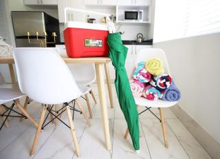 3 Minute Walk to Miami Beach Family and Pet Friendly Apartment - Miami Beach - 9