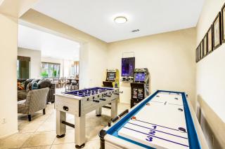 Secluded Private Golf Pool Home with Game Room - Indio - 8
