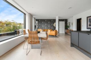 Luxury Apartment Downtown Tromsø with 2 Bathrooms 2 Bedrooms and Parking - 1