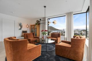 Luxury Apartment Downtown Tromsø with 2 Bedrooms and 2 Bathrooms and Parking - 0