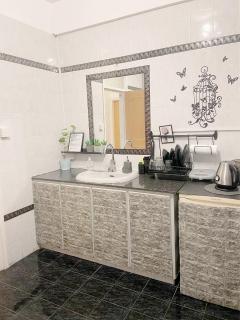Elena's Guest House B - Paphos - 2