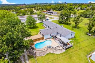 Bee Creek Poolside - Branson - 8