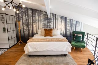 Loft Apartment in Gardens - 9