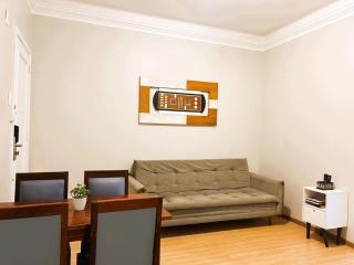 Apartamento Encantador na Orla de Copacabana - Rio de Janeiro - 2