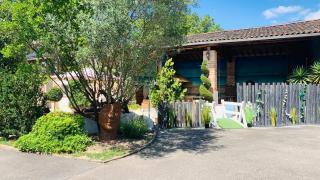 Studio Au Clos Saint Georges , piscine et Spa - Saint-Jory - 9