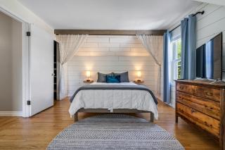 Nicollet Nook 1BR Upper-Level Retreat - 3