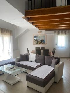 APARTMAN GALERIJA - 2