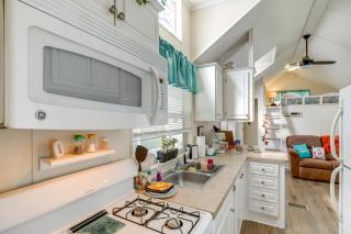 Lakeland Cottage with Pool Access and Screened Porch! - Lakeland - 2