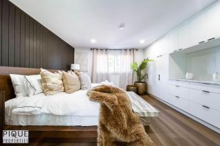 NEW Luxury Retreat-Hot Tub-King Beds-Sleeps 8-AC - Edmonton - 5
