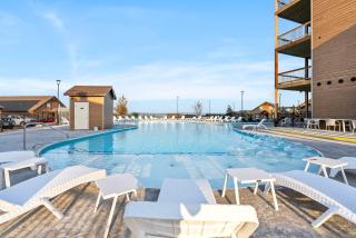 Table Rock Lake Views, Free Daily Attraction Tickets, Cmty Amenities w Pools - Kimberling City - 3