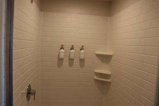 Artemis- Hollywood Hills View Studio apt Gym, Pool, Free Parking - Los Angeles - 1
