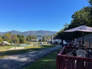 Hill View Motel and Cottages - Lake George - 9