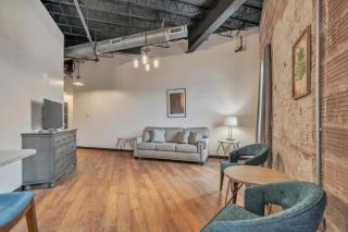 Sip Stay Play Loft Above a Brewery - Myrtle Beach - 7