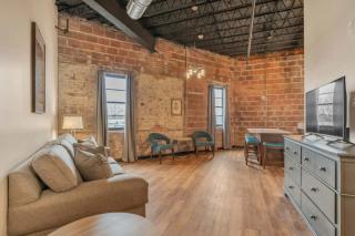 Sip Stay Play Loft Above a Brewery - Myrtle Beach - 6