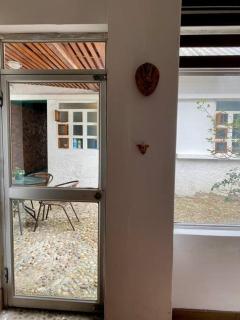 Cozy mini apartment in La Floresta - Quito - 1
