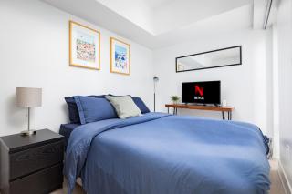 Modern Micro Studio in Heart of Downtown - 9