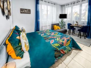 Charmant studio vue dégagée et cuisine équipée - Bobigny - 0