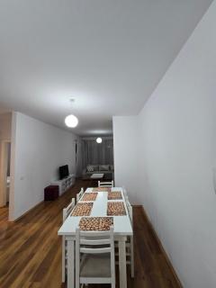 Tirana Prestige Apartament - 3