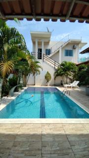 Casa com PISCINA centro de Prado - 0