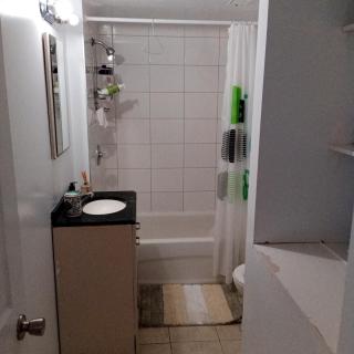 The Basement by the side door guest house - 3