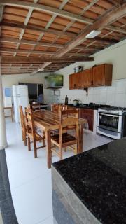 Casa com PISCINA centro de Prado - 2