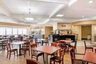 Best Western Plus Kansas City Sports Complex Hotel - Kansas City - 6