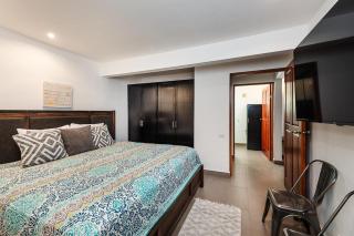 Close to Beach Villa with 2 Casitas - Tamarindo - 3