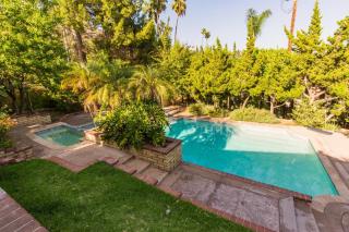Single Level House with view and pool - 5