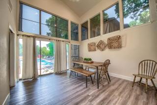CW CHB216 Club Paradise - New Braunfels - 2