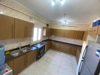 Fully equipped duplex - 4