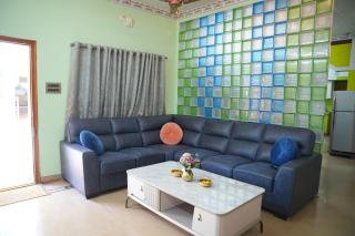The HR STAY INN TIRUPATI - Luxury Homestay - DELUXE AC ROOMS -NEAR ALIPIRI BUS STAND - Tirupati - 9
