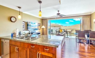 KBM Resorts FREE CAR Honua Kai Hokulani Ocean View 2Bedroom Condo HKH-714 Ocean Views Beach Front Resort - Kaanapali - 1