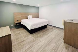 Rodeway Inn - Mineola - 5