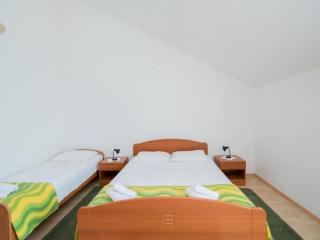 Apartments Ana & Bogdan - One Bedroom Apartment with Terrace and Sea View A1 ST - Postira - 4