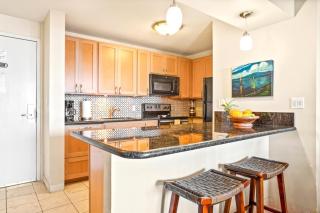KBM Resorts FREE CAR Valley Isle Resort VIR-508 5th floor with oceanfront views - Kahana - 2