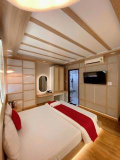 Quỳnh Hương Hotel Phú Nhuận - Ho Chi Minh - 5