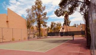 Rustic Farmhouse Old Town Condo W Patio & Pool - Scottsdale - 2