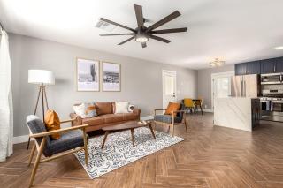Eclectic Escape Wpool, Yard Games- Old Town5min - Scottsdale - 6