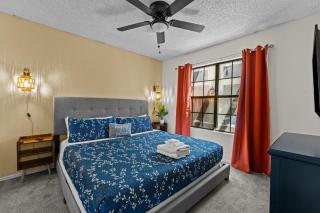 Relaxing 5br W Heated Pool, Billiards & Foosball - 2
